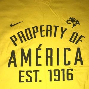 ❤️🔥🔥🔥$7-$10 Tees🔥🔥🔥 NIKE Yellow T-Shirt